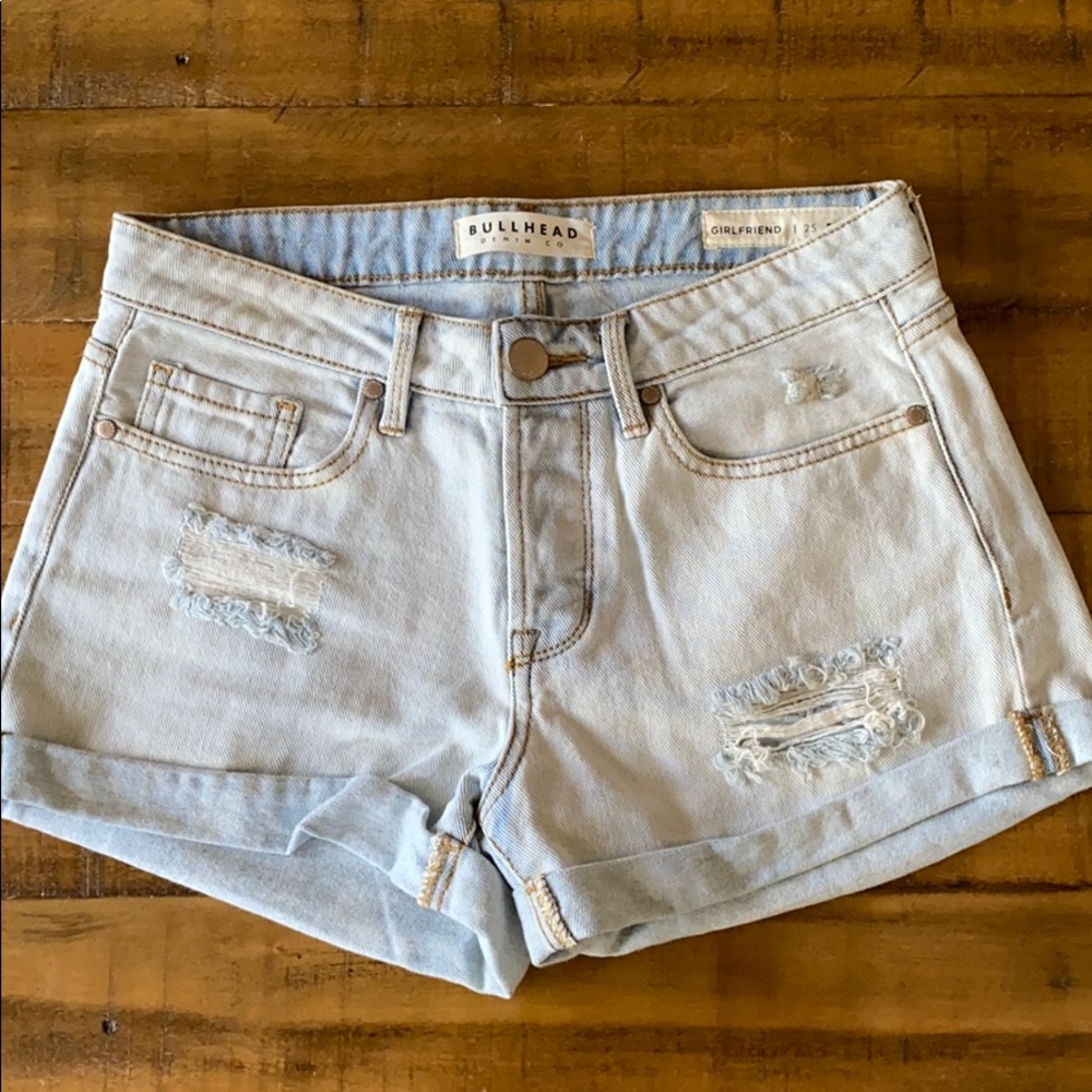 Only worn once Bullhead Shorts
